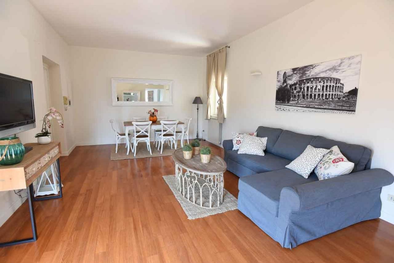 Romantic Flat Near Metro Flaminio Buitenkant foto