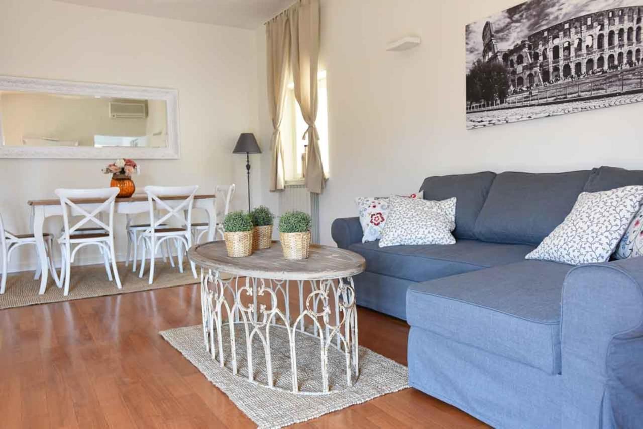 Romantic Flat Near Metro Flaminio Buitenkant foto